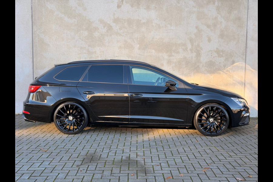 Seat Leon ST FR 2.0 TSI DSG Pano Beats KW V3 19'' Virtual Trekhaak