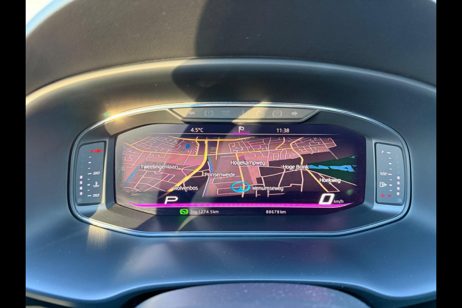 Seat Leon ST FR 2.0 TSI DSG Pano Beats KW V3 19'' Virtual Trekhaak