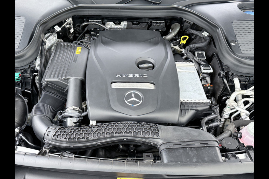 Mercedes-Benz GLC 300 e 4MATIC AMG line | Pano Trekhaak Multibeam