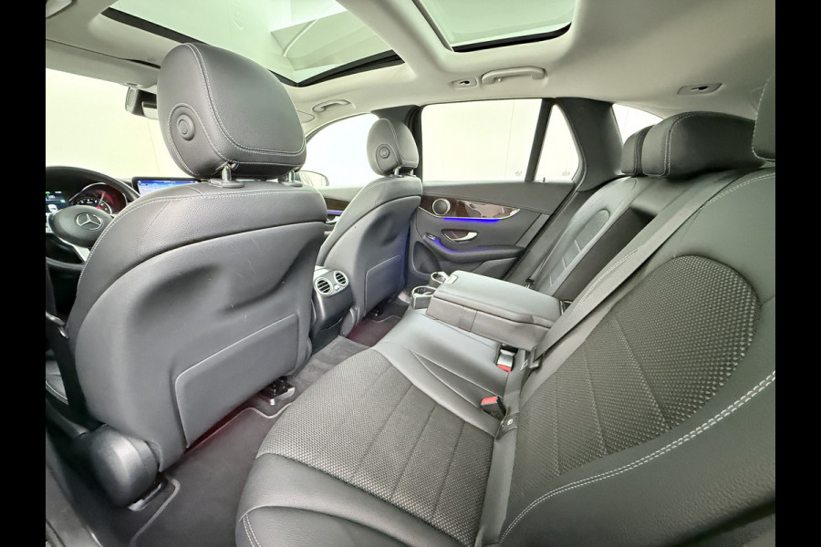 Mercedes-Benz GLC 300 e 4MATIC AMG line | Pano Trekhaak Multibeam