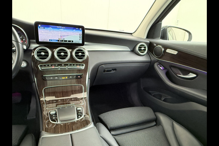 Mercedes-Benz GLC 300 e 4MATIC AMG line | Pano Trekhaak Multibeam
