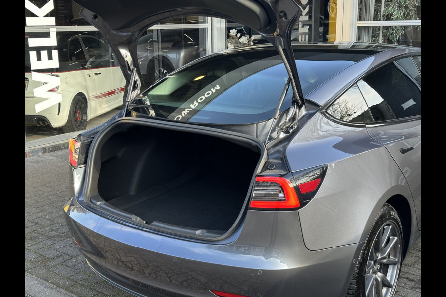 Tesla Model 3 Long Range AWD 75 kWh CLIMA / VOL LEDER / NAP / STOELVERWARMING