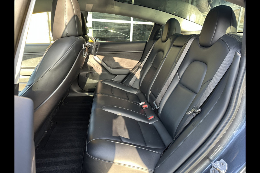 Tesla Model 3 Long Range AWD 75 kWh CLIMA / VOL LEDER / NAP / STOELVERWARMING