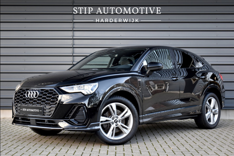Audi Q3 Sportback 45 TFSI e S Line | 360 Camera | Lederen Bekleding | Black Optic | Sfeerverlichting | 3X S-Line | Stoelverwarming |