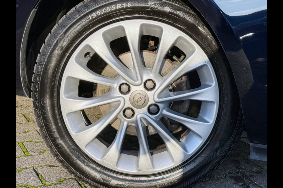 Opel Corsa 1.4 Online Edition | Navi | Trekhaak | Carplay | DAB | Clima | Cruise