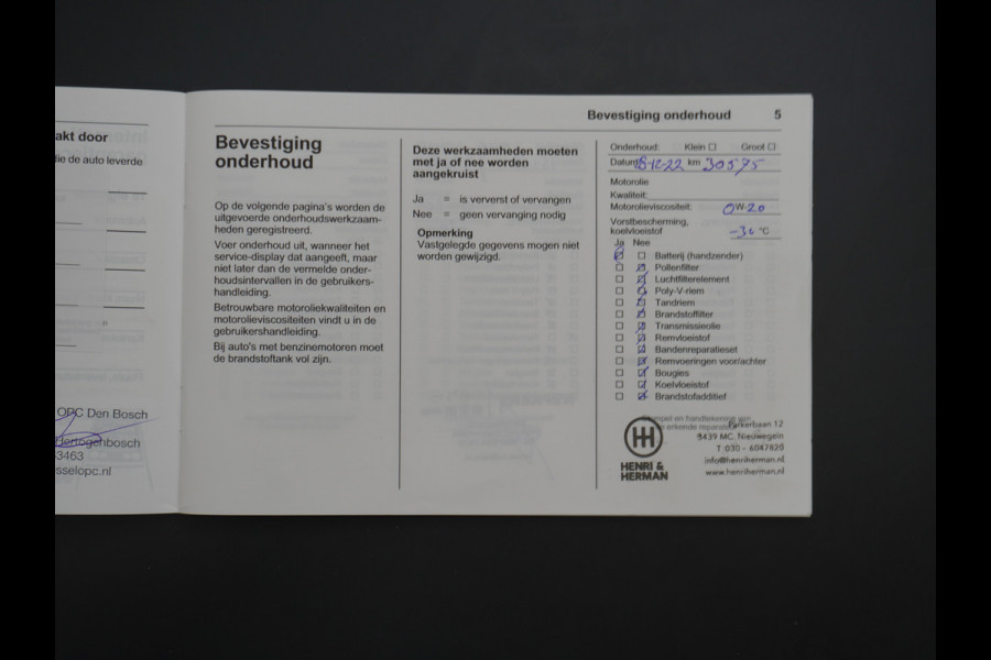 Opel Astra Sports Tourer 1.4T 145pk Navi Camera Lane-dep. Keyless 1/2Leer CruiseControl Led Bluetooth Pdc Apple/Android Aut.Verlichting Isofix Elek.Ramen Ecc Tel. Usb 16''LM Business Elegance