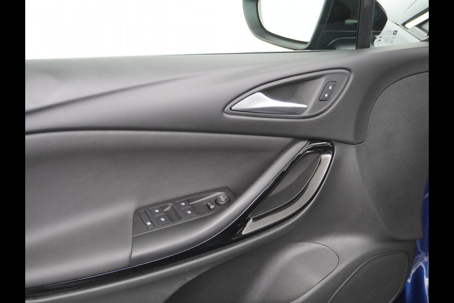 Opel Astra Sports Tourer 1.4T 145pk Navi Camera Lane-dep. Keyless 1/2Leer CruiseControl Led Bluetooth Pdc Apple/Android Aut.Verlichting Isofix Elek.Ramen Ecc Tel. Usb 16''LM Business Elegance