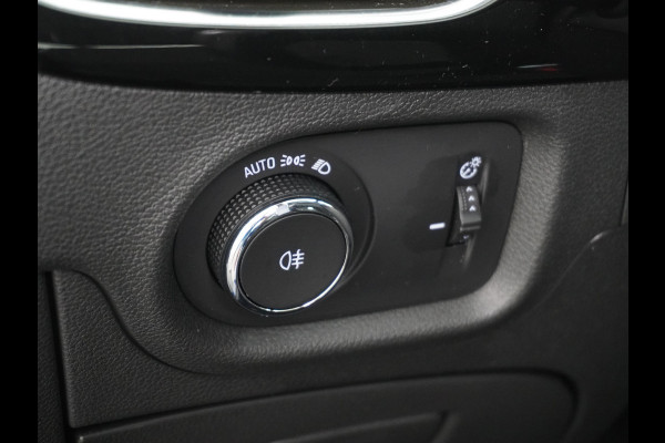 Opel Astra Sports Tourer 1.4T 145pk Navi Camera Lane-dep. Keyless 1/2Leer CruiseControl Led Bluetooth Pdc Apple/Android Aut.Verlichting Isofix Elek.Ramen Ecc Tel. Usb 16''LM Business Elegance