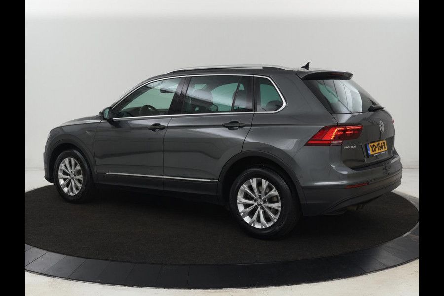 Volkswagen Tiguan 1.5 TSI Comfortline | Panoramadak | Stoelverwarming | Carplay | Camera | Keyless | Adaptive cruise | Navigatie | Full LED