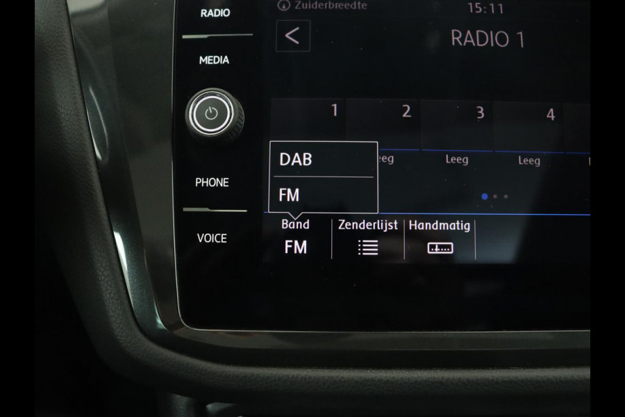 Volkswagen Tiguan 1.5 TSI Comfortline | Panoramadak | Stoelverwarming | Carplay | Camera | Keyless | Adaptive cruise | Navigatie | Full LED