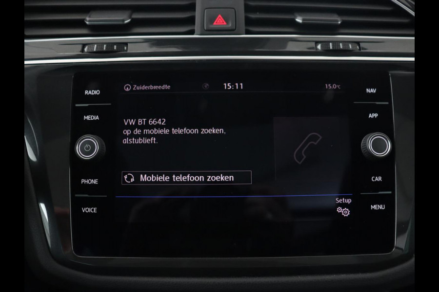 Volkswagen Tiguan 1.5 TSI Comfortline | Panoramadak | Stoelverwarming | Carplay | Camera | Keyless | Adaptive cruise | Navigatie | Full LED