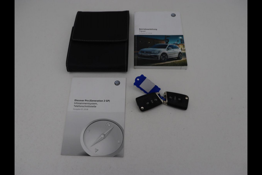 Volkswagen Tiguan 1.5 TSI Comfortline | Panoramadak | Stoelverwarming | Carplay | Camera | Keyless | Adaptive cruise | Navigatie | Full LED