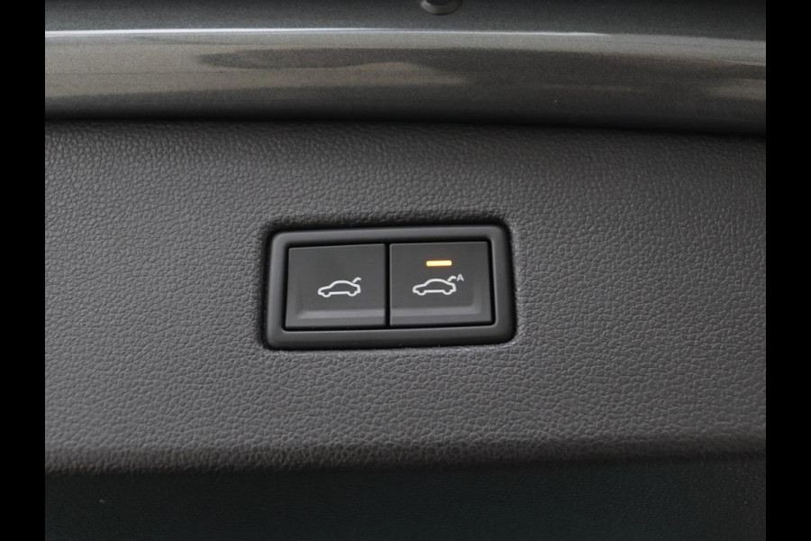 Volkswagen Tiguan 1.5 TSI Comfortline | Panoramadak | Stoelverwarming | Carplay | Camera | Keyless | Adaptive cruise | Navigatie | Full LED