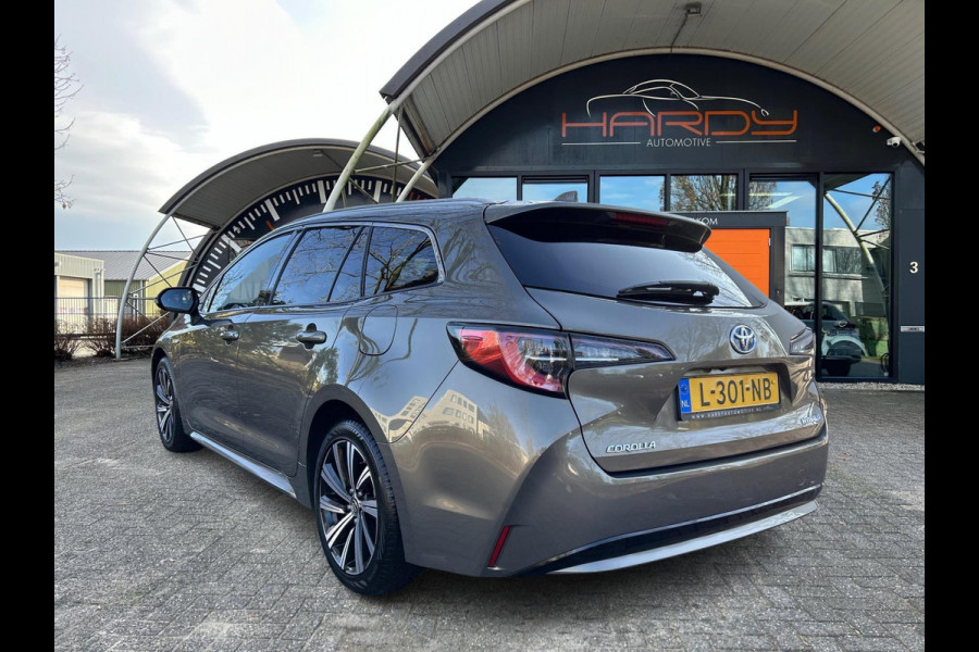 Toyota Corolla Touring Sports 1.8 Hybrid Dynamic Navi Camera 100% Dealer Onderhouden Rijklaarprijs!