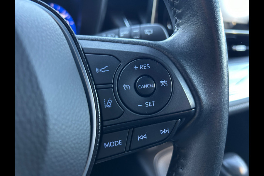 Toyota Corolla Touring Sports 1.8 Hybrid Dynamic Navi Camera 100% Dealer Onderhouden Rijklaarprijs!