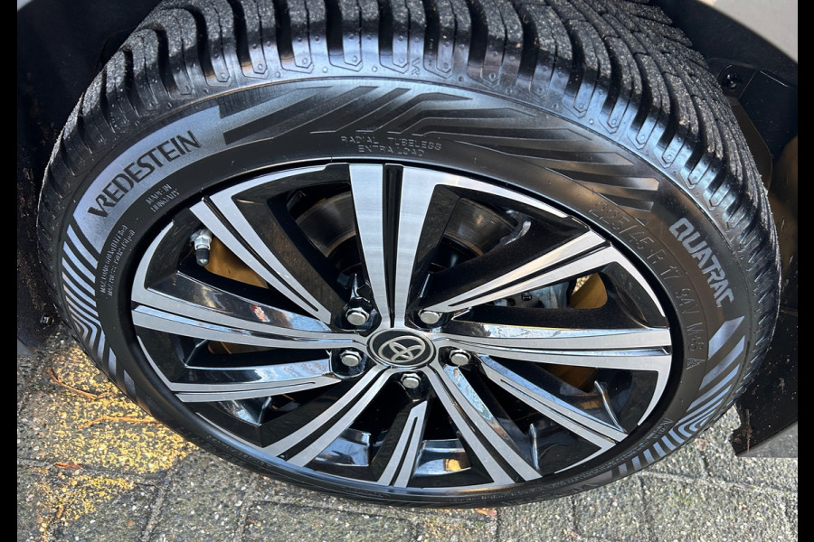 Toyota Corolla Touring Sports 1.8 Hybrid Dynamic Navi Camera 100% Dealer Onderhouden Rijklaarprijs!