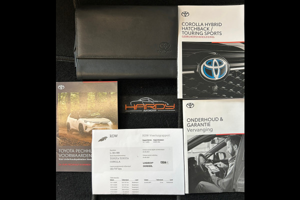 Toyota Corolla Touring Sports 1.8 Hybrid Dynamic Navi Camera 100% Dealer Onderhouden Rijklaarprijs!