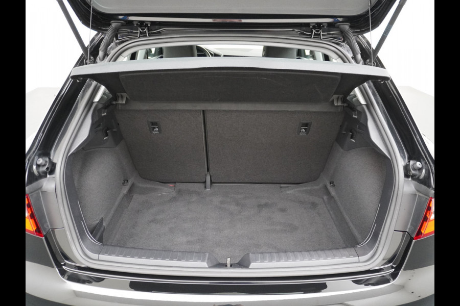 Audi A1 Sportback 30TFSI 116PK Virtual Cockpit Apple Carplay Android Auto Navi Airco Cruise Control Pro Line Bluetooth Isofix Rijstrooksensor Origineel Nederlandse Auto