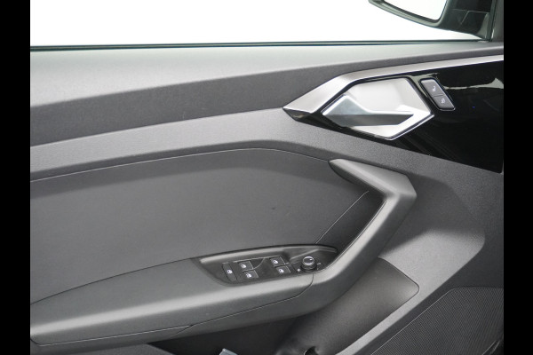 Audi A1 Sportback 30TFSI 116PK Virtual Cockpit Apple Carplay Android Auto Navi Airco Cruise Control Pro Line Bluetooth Isofix Rijstrooksensor Origineel Nederlandse Auto