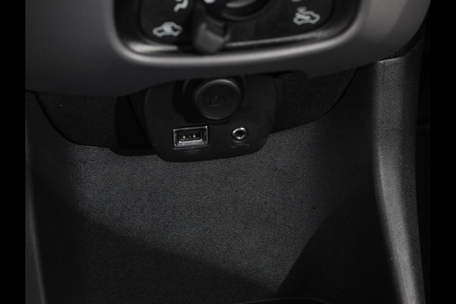 Peugeot 108 1.0 e-VTi Active | Airco | Bluetooth | Led | DAB | 5 deurs
