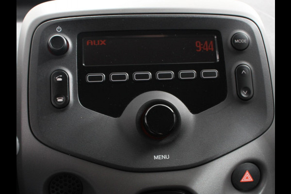 Peugeot 108 1.0 e-VTi Active | Airco | Bluetooth | Led | DAB | 5 deurs