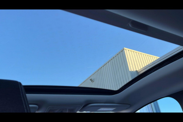 Ford Puma 1.0 EcoBoost Hybrid Titanium 125pk | NIEUWE MODEL! | Driver Assistance Pack | Winterpack | Panoramadak | Keyless Pack | Elek Achterklep | Reserve wiel