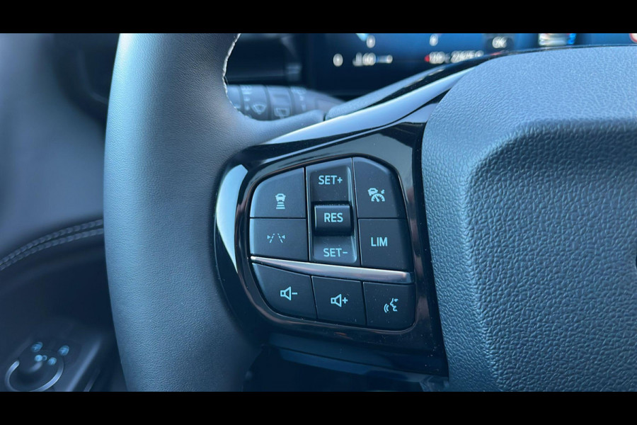 Ford Puma 1.0 EcoBoost Hybrid Titanium 125pk | NIEUWE MODEL! | Driver Assistance Pack | Winterpack | Panoramadak | Keyless Pack | Elek Achterklep | Reserve wiel