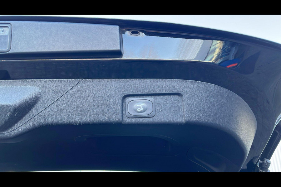 Ford Puma 1.0 EcoBoost Hybrid Titanium 125pk | NIEUWE MODEL! | Driver Assistance Pack | Winterpack | Panoramadak | Keyless Pack | Elek Achterklep | Reserve wiel