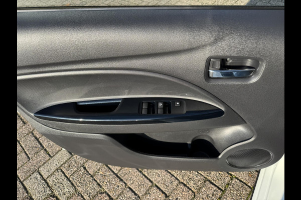 Mitsubishi Space Star 1.0 Intense Airco Elektrisch bedienbare spiegels en ramen voor/achter radio/CD 1e eigenaar!