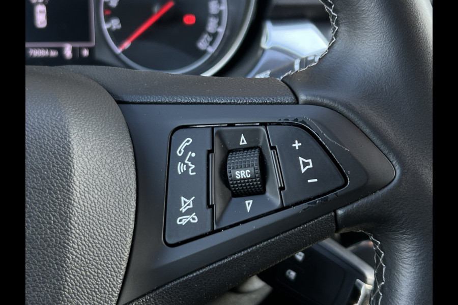Opel Corsa 1.4 Online Edition | Navi | Trekhaak | Carplay | DAB | Clima | Cruise