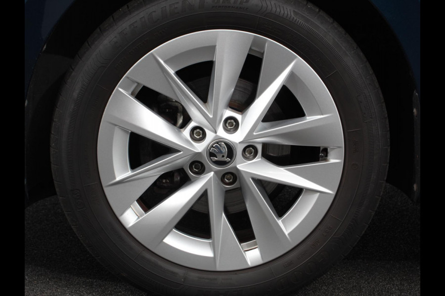 Škoda Octavia Combi 1.0 e-TSI 110pk DSG Style | Navigatie | Apple Carplay/Android Auto| Parkeersensoren | Adaptive Cruise Control | Stoelverwarming | Lane Assist | Attention Assist | Ledverlichting | Afneembare trekhaak | Climatronic | Virtual Cockpit