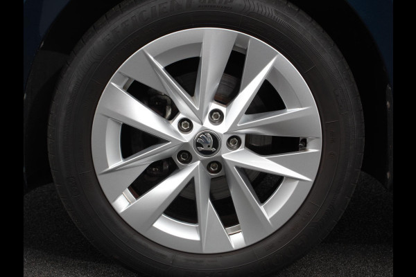 Škoda Octavia Combi 1.0 e-TSI 110pk DSG Style | Navigatie | Apple Carplay/Android Auto| Parkeersensoren | Adaptive Cruise Control | Stoelverwarming | Lane Assist | Attention Assist | Ledverlichting | Afneembare trekhaak | Climatronic | Virtual Cockpit