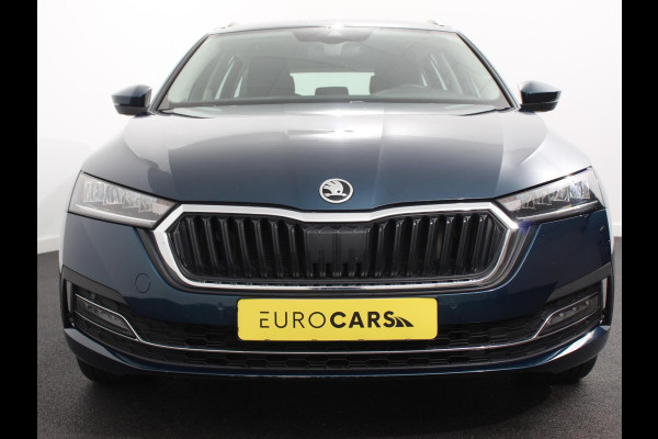 Škoda Octavia Combi 1.0 e-TSI 110pk DSG Style | Navigatie | Apple Carplay/Android Auto| Parkeersensoren | Adaptive Cruise Control | Stoelverwarming | Lane Assist | Attention Assist | Ledverlichting | Afneembare trekhaak | Climatronic | Virtual Cockpit