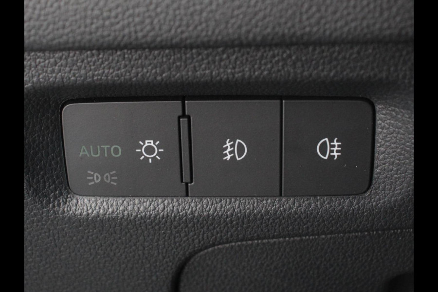 Škoda Octavia Combi 1.0 e-TSI 110pk DSG Style | Navigatie | Apple Carplay/Android Auto| Parkeersensoren | Adaptive Cruise Control | Stoelverwarming | Lane Assist | Attention Assist | Ledverlichting | Afneembare trekhaak | Climatronic | Virtual Cockpit