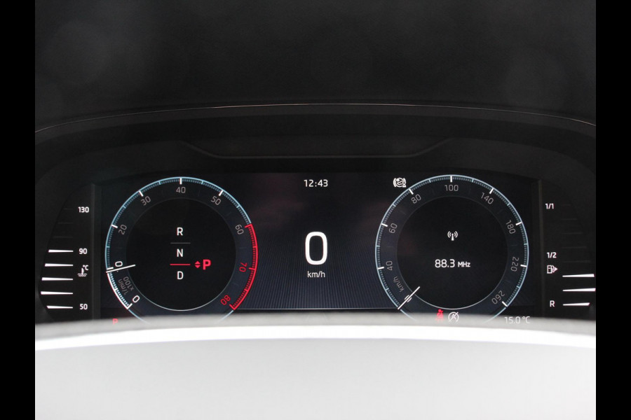 Škoda Octavia Combi 1.0 e-TSI 110pk DSG Style | Navigatie | Apple Carplay/Android Auto| Parkeersensoren | Adaptive Cruise Control | Stoelverwarming | Lane Assist | Attention Assist | Ledverlichting | Afneembare trekhaak | Climatronic | Virtual Cockpit