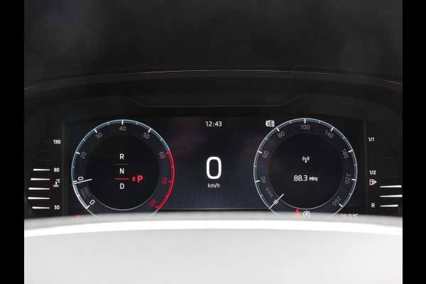 Škoda Octavia Combi 1.0 e-TSI 110pk DSG Style | Navigatie | Apple Carplay/Android Auto| Parkeersensoren | Adaptive Cruise Control | Stoelverwarming | Lane Assist | Attention Assist | Ledverlichting | Afneembare trekhaak | Climatronic | Virtual Cockpit