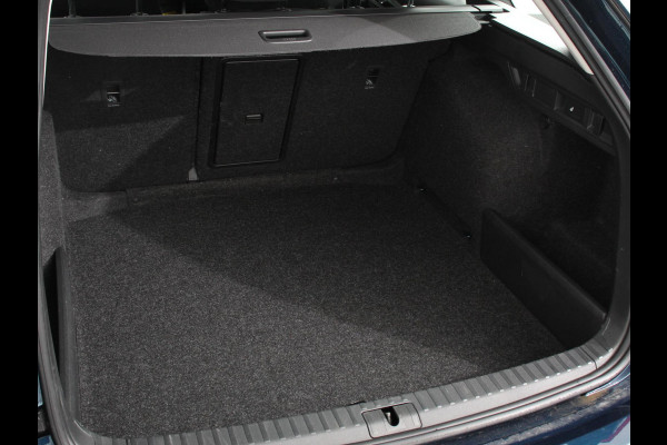 Škoda Octavia Combi 1.0 e-TSI 110pk DSG Style | Navigatie | Apple Carplay/Android Auto| Parkeersensoren | Adaptive Cruise Control | Stoelverwarming | Lane Assist | Attention Assist | Ledverlichting | Afneembare trekhaak | Climatronic | Virtual Cockpit