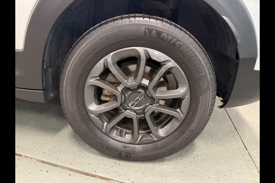 Fiat 500X Cross 1.3 GSE Cross PANO/LED/DAB/NAVI/ECC/PDC/AUTOMAAT///