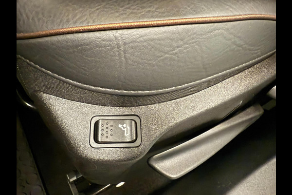 Fiat 500X Cross 1.3 GSE Cross PANO/LED/DAB/NAVI/ECC/PDC/AUTOMAAT///