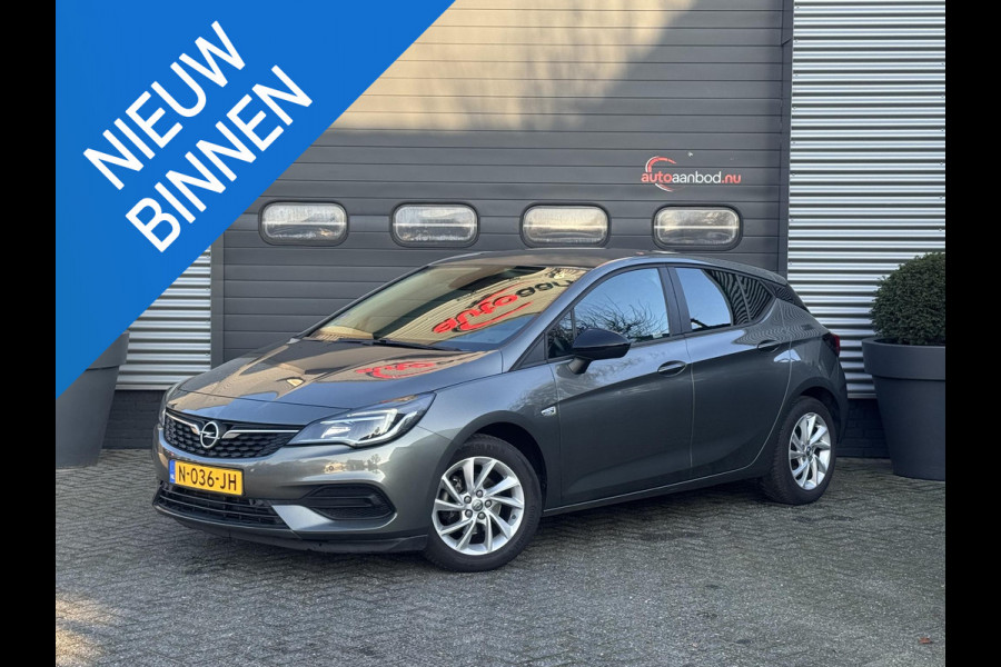 Opel Astra 1.2 Blitz Elegance | Navigatie | Parkeersensoren | Stoel/Stuurverwarming | Lichtmetalen Velgen |