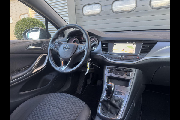 Opel Astra 1.2 Blitz Elegance | Navigatie | Parkeersensoren | Stoel/Stuurverwarming | Lichtmetalen Velgen |