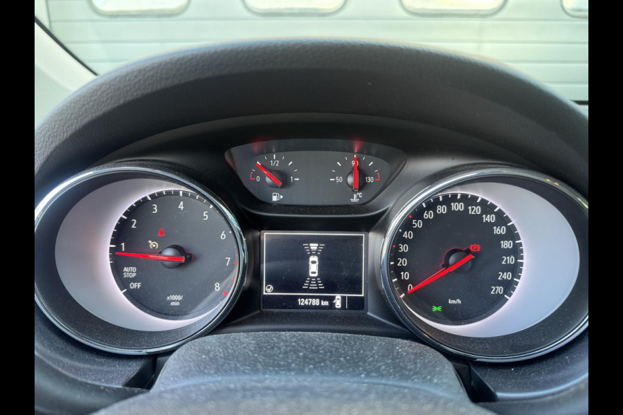 Opel Astra 1.2 Blitz Elegance | Navigatie | Parkeersensoren | Stoel/Stuurverwarming | Lichtmetalen Velgen |