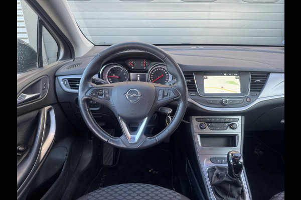 Opel Astra 1.2 Blitz Elegance | Navigatie | Parkeersensoren | Stoel/Stuurverwarming | Lichtmetalen Velgen |