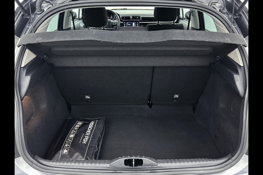 Citroën C3 1.2 82PK 5Drs. PureTech Feel Edition / Distributie vv bij 87.000km./ Airco-ecc. / Navigatie / Pdc.A / Apk 05-2026