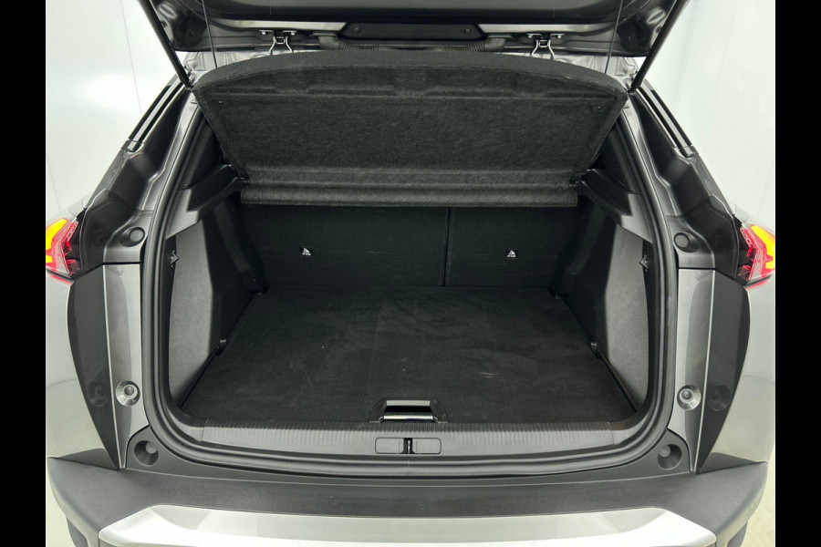 Peugeot 2008 1.2 PureTech 130pk Automaat Allure Pack | Climate control | Cruise control | Navigatie | Parkeersensoren | Apple Carplay/ Android Auto | LED | Lichtmetalen Velgen | Cruise Control