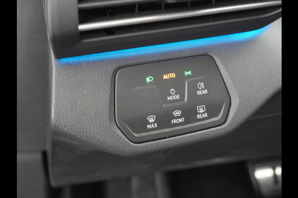 Volkswagen ID.4 First 77kWh Trekhaak Adap.Cruise Camera Pdc Android Auto Apple Carplay Stoelverwarming Navi Ecc Mirrorlink Privacy Glas Lmv Keyless DAB SOH=90% Origineel Nederlandse Auto 1.000KG Trekgewicht