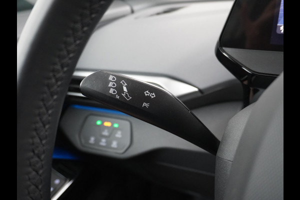 Volkswagen ID.4 First 77kWh Trekhaak Adap.Cruise Camera Pdc Android Auto Apple Carplay Stoelverwarming Navi Ecc Mirrorlink Privacy Glas Lmv Keyless DAB SOH=90% Origineel Nederlandse Auto 1.000KG Trekgewicht
