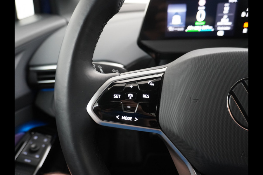 Volkswagen ID.4 First 77kWh Trekhaak Adap.Cruise Camera Pdc Android Auto Apple Carplay Stoelverwarming Navi Ecc Mirrorlink Privacy Glas Lmv Keyless DAB SOH=90% Origineel Nederlandse Auto 1.000KG Trekgewicht