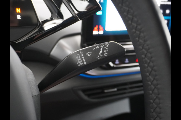 Volkswagen ID.4 First 77kWh Trekhaak Adap.Cruise Camera Pdc Android Auto Apple Carplay Stoelverwarming Navi Ecc Mirrorlink Privacy Glas Lmv Keyless DAB SOH=90% Origineel Nederlandse Auto 1.000KG Trekgewicht