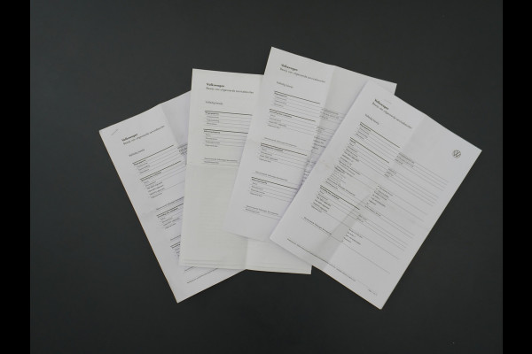 Volkswagen ID.4 First 77kWh Trekhaak Adap.Cruise Camera Pdc Android Auto Apple Carplay Stoelverwarming Navi Ecc Mirrorlink Privacy Glas Lmv Keyless DAB SOH=90% Origineel Nederlandse Auto 1.000KG Trekgewicht